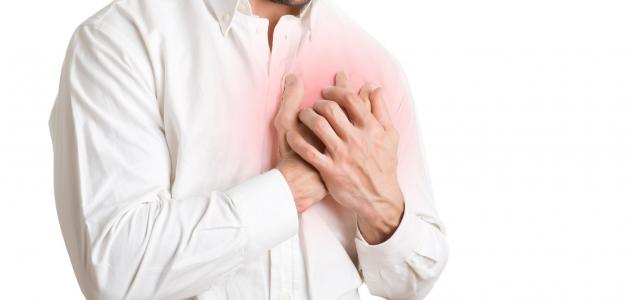 الدكتور خالد النمر يحذر من علامات وأمراض تزيد من خفقان القلب