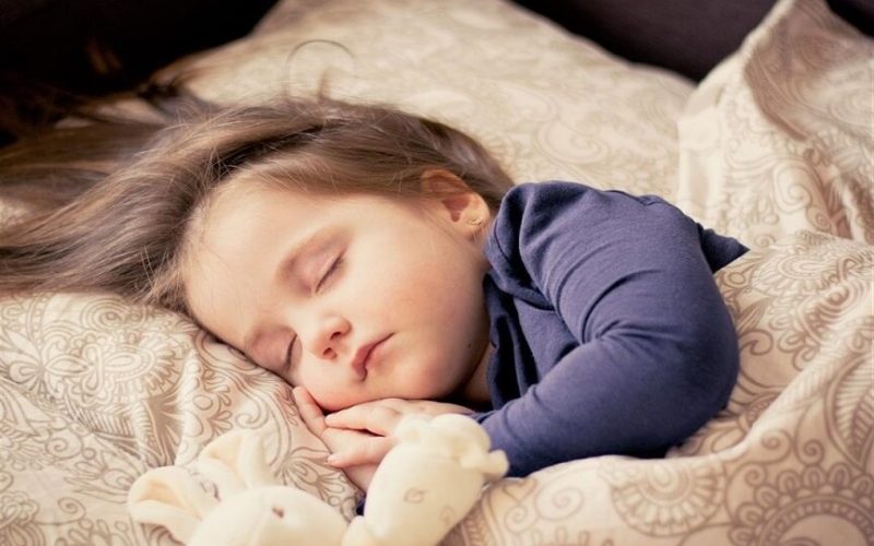 كيف أشجع ابني على النوم؟